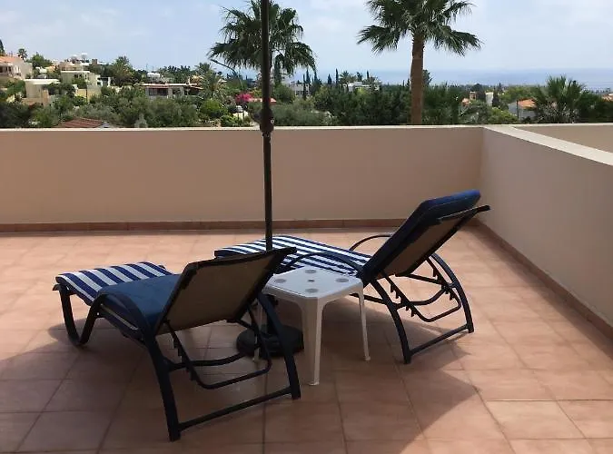 Paradise B102 * Pégeia